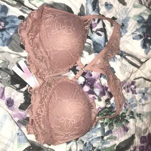 VS PINK Lace Brallete
